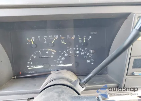 1993 Chevrolet Gmt-400 C2500 z USA, uszkodzony, nr VIN 2GCFC29K6P1226415